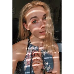 Meet your Posher, Amber